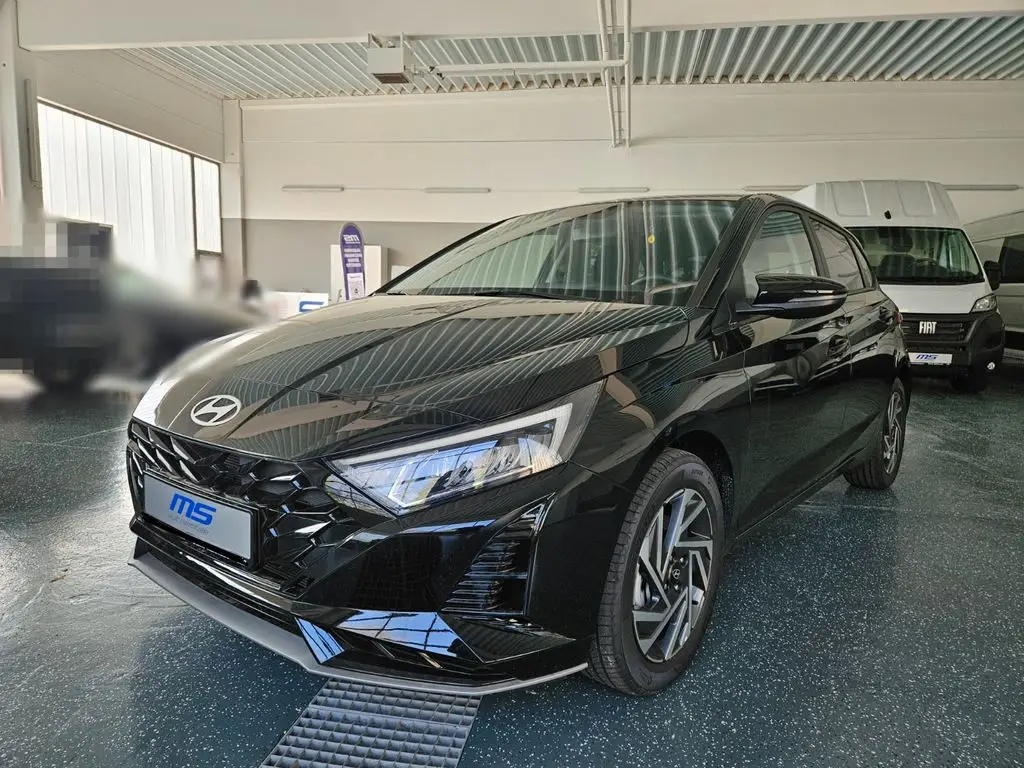 Photo 1 : Hyundai I20 2024 Petrol