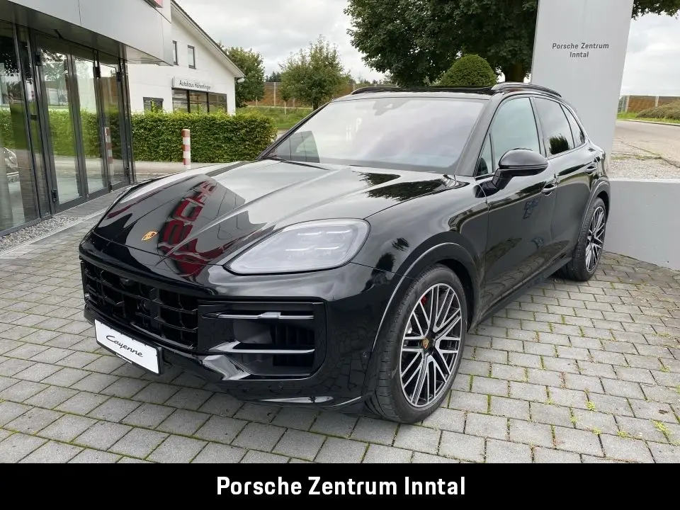 Photo 1 : Porsche Cayenne 2024 Essence