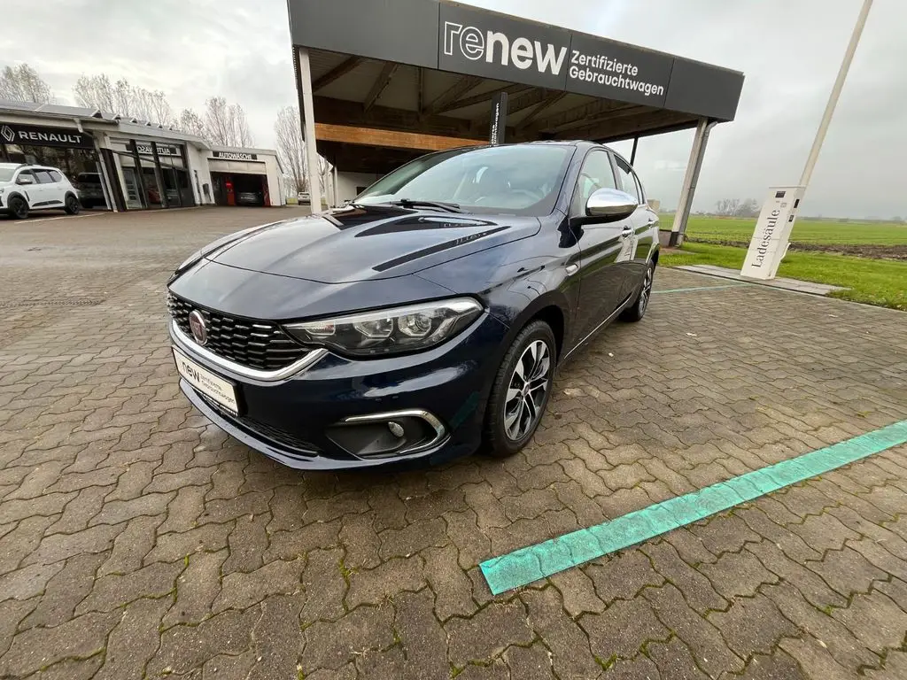 Photo 1 : Fiat Tipo 2020 Petrol