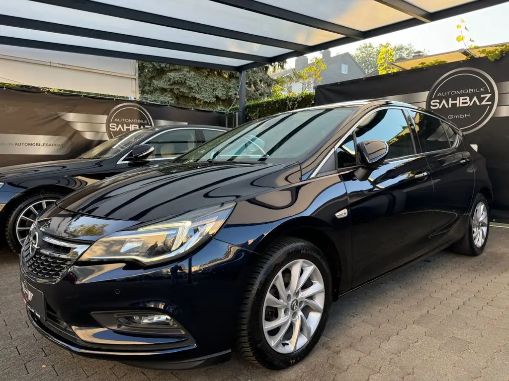 Photo 1 : Opel Astra 2019 Essence