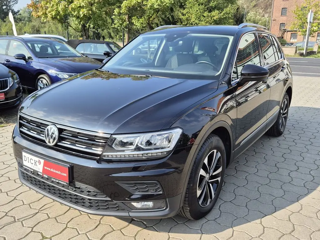 Photo 1 : Volkswagen Tiguan 2020 Petrol