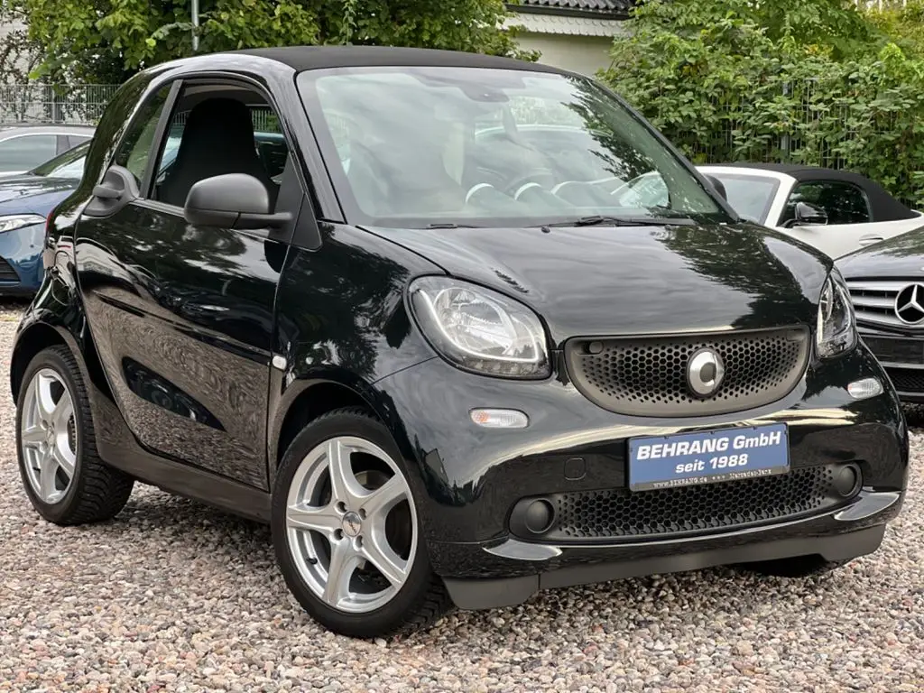 Photo 1 : Smart Fortwo 2018 Petrol