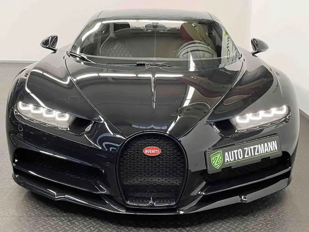 Photo 1 : Bugatti Chiron 2019 Petrol