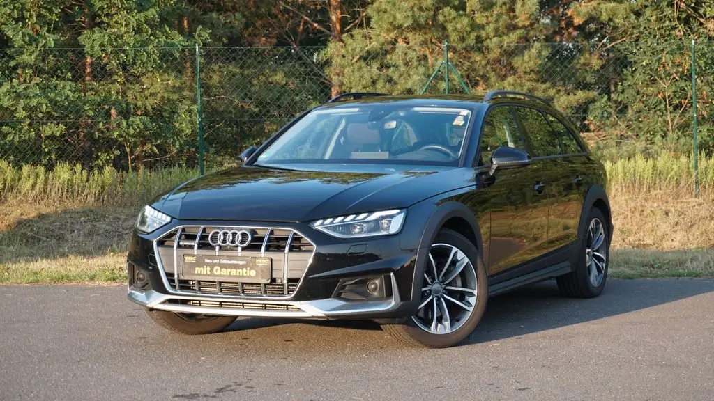 Photo 1 : Audi A4 2020 Petrol