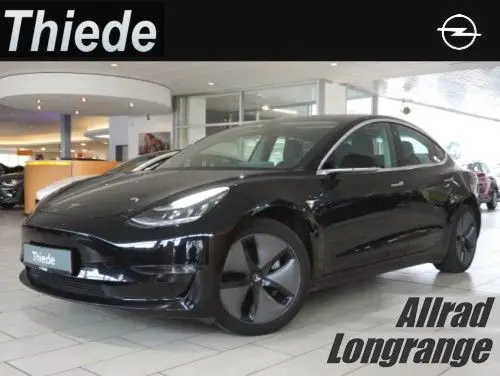 Photo 1 : Tesla Model 3 2019 Non renseigné