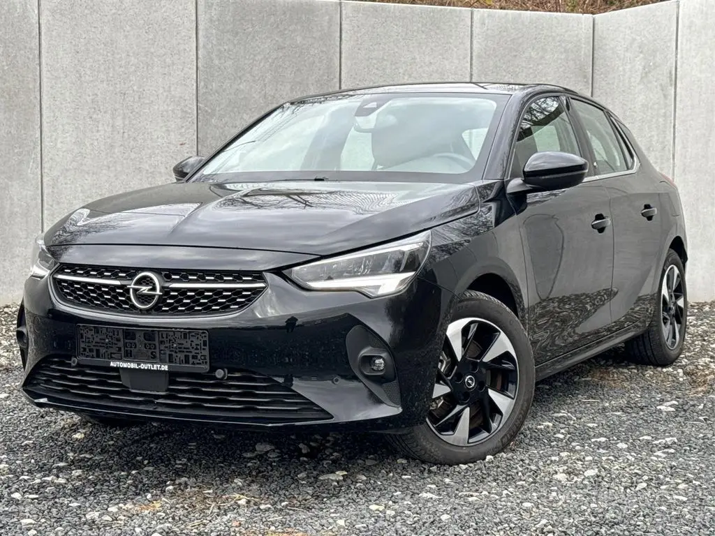 Photo 1 : Opel Corsa 2021 Non renseigné