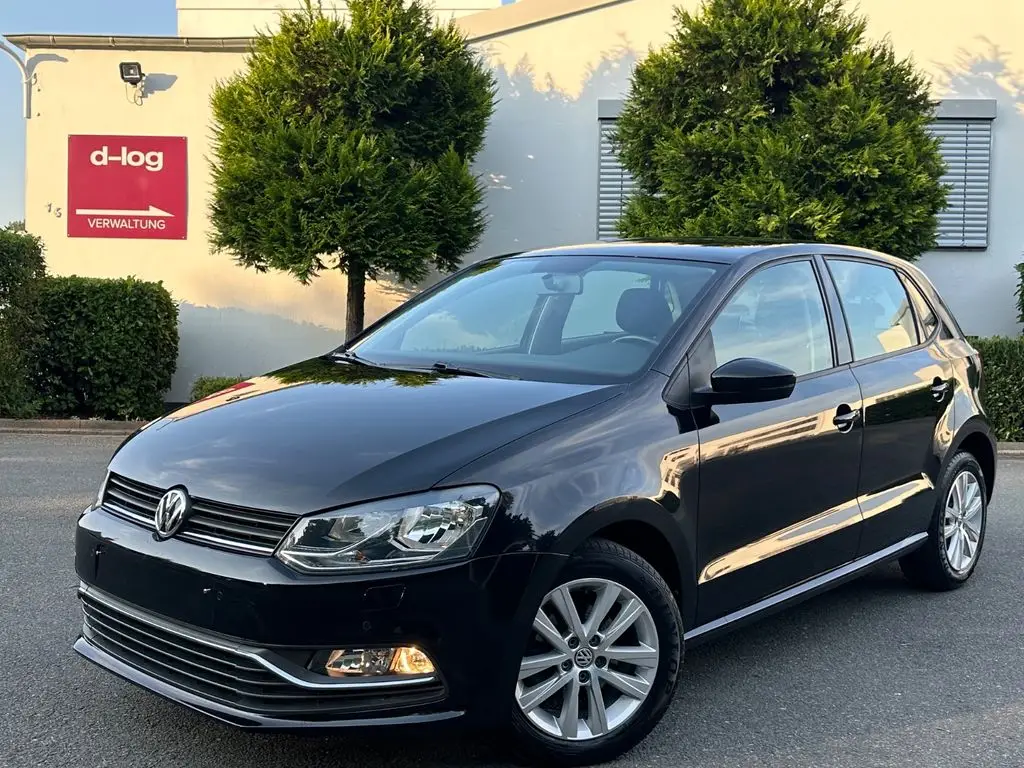 Photo 1 : Volkswagen Polo 2016 Petrol