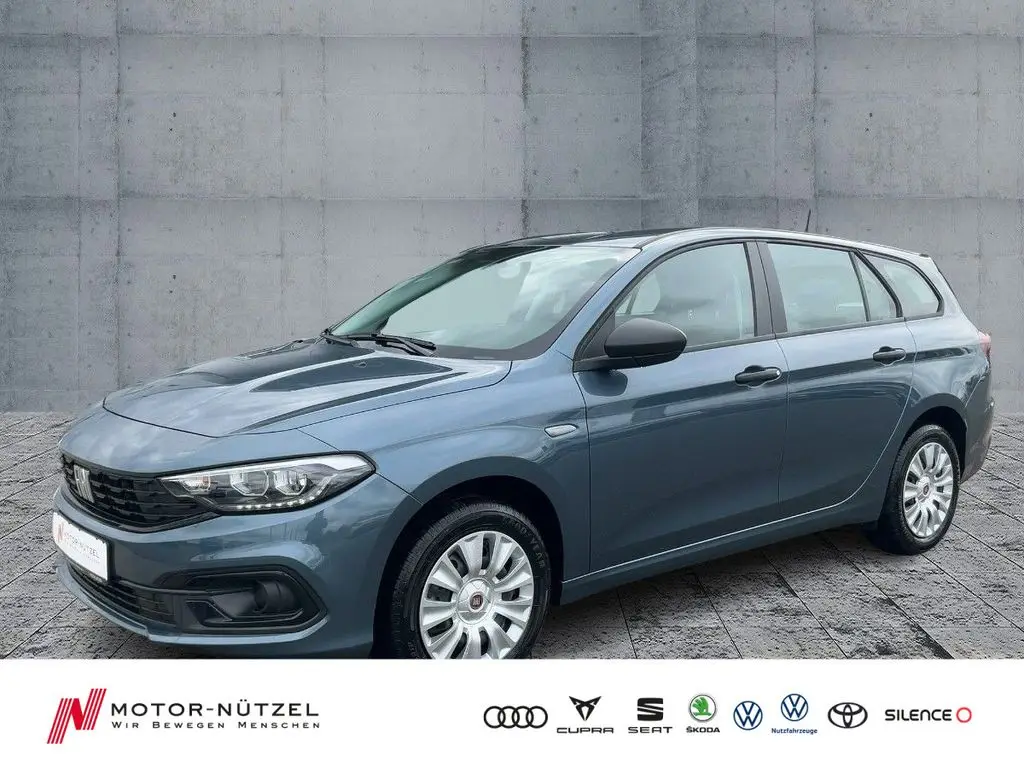 Photo 1 : Fiat Tipo 2024 Essence