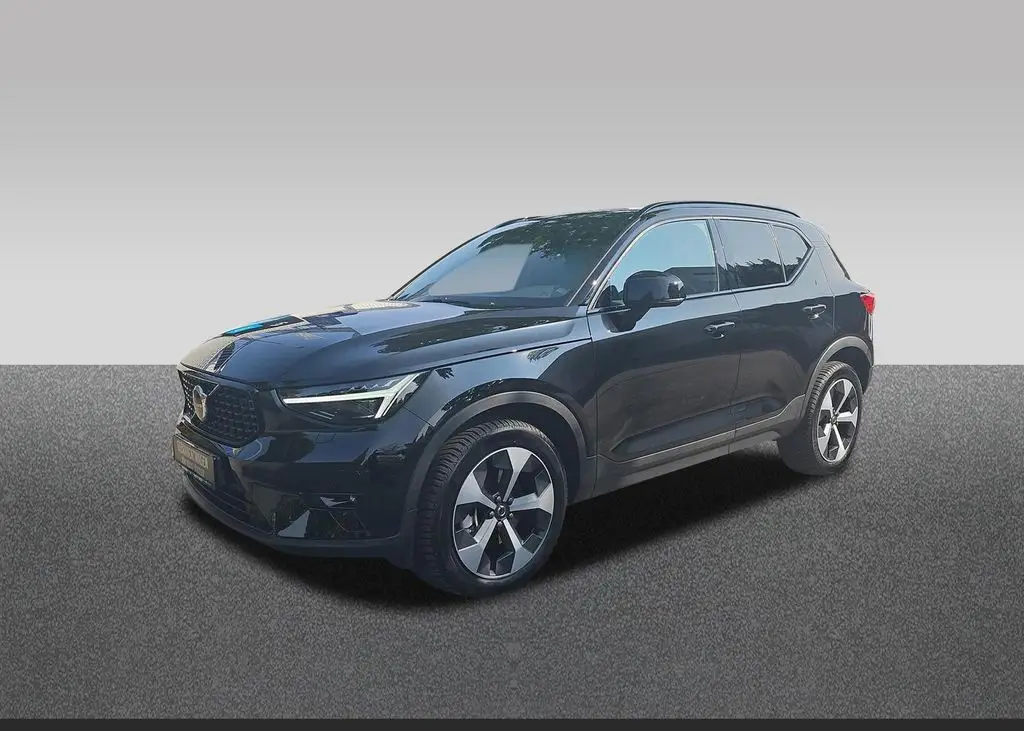 Photo 1 : Volvo Xc40 2023 Petrol