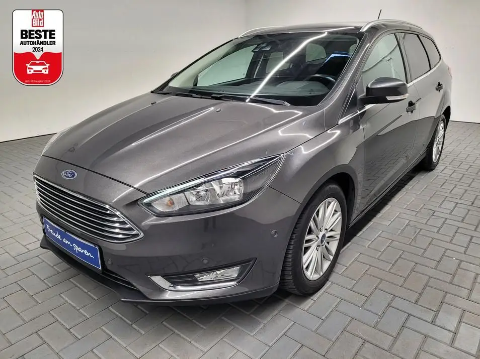 Photo 1 : Ford Focus 2018 Diesel