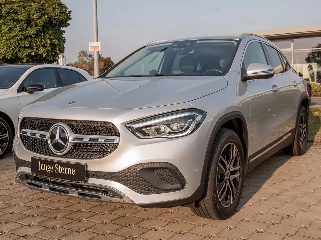 Photo 1 : Mercedes-benz Classe Gla 2023 Essence