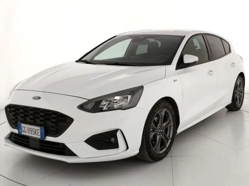 Photo 1 : Ford Focus 2021 Diesel