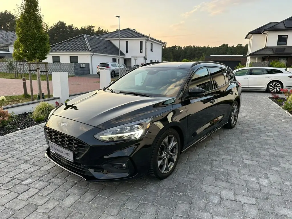 Photo 1 : Ford Focus 2018 Diesel