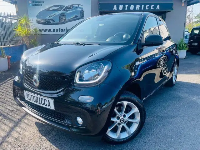 Photo 1 : Smart Forfour 2019 Essence