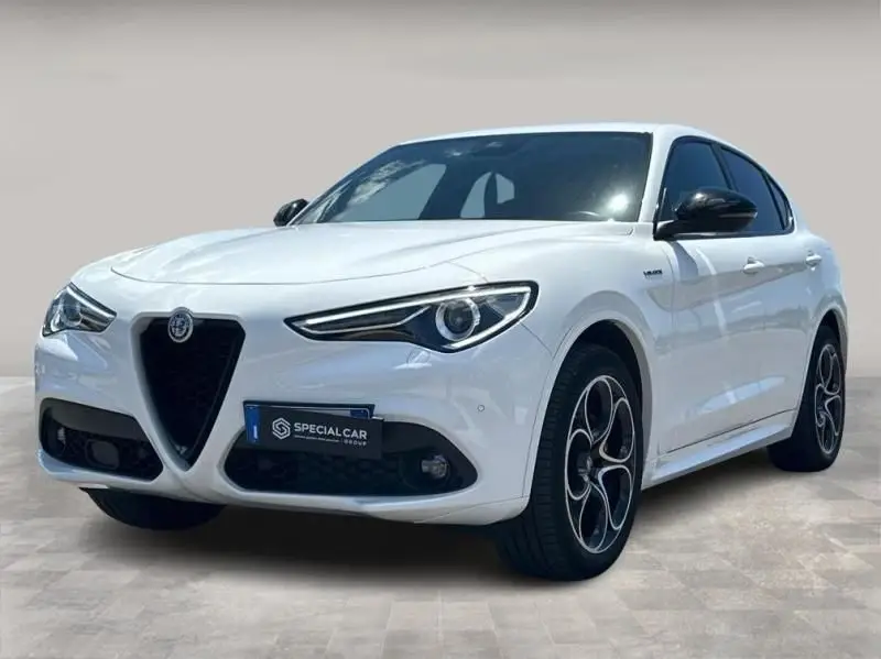 Photo 1 : Alfa Romeo Stelvio 2021 Diesel