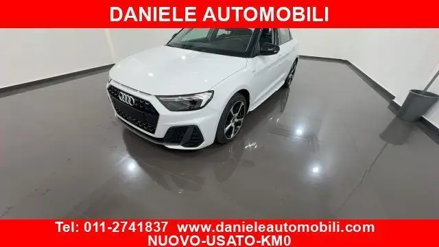 Photo 1 : Audi A1 2023 Petrol