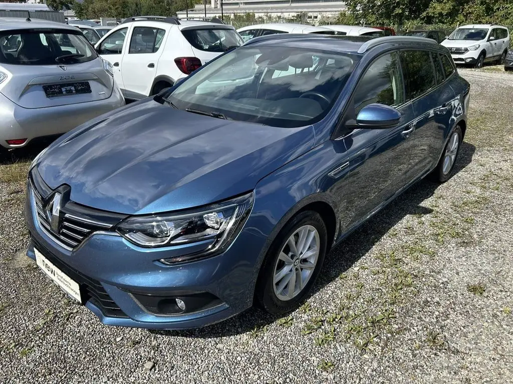 Photo 1 : Renault Megane 2017 Petrol