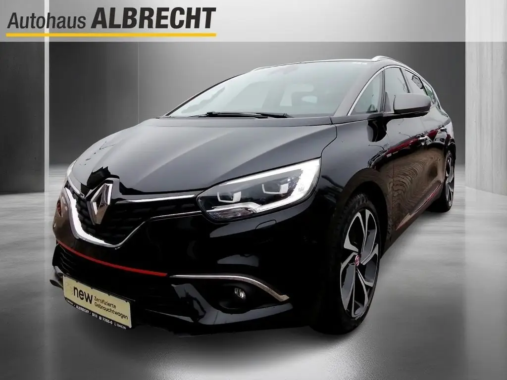 Photo 1 : Renault Grand Scenic 2017 Petrol