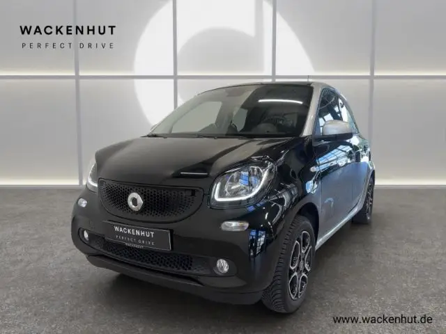 Photo 1 : Smart Forfour 2018 Petrol