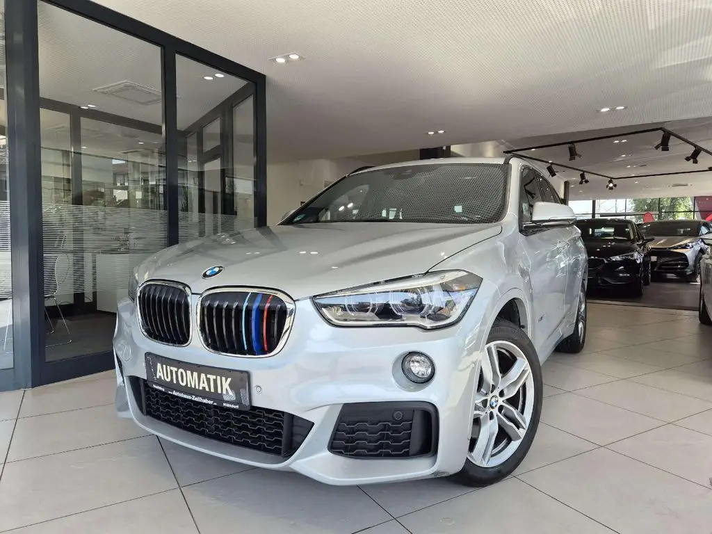 Photo 1 : Bmw X1 2016 Petrol