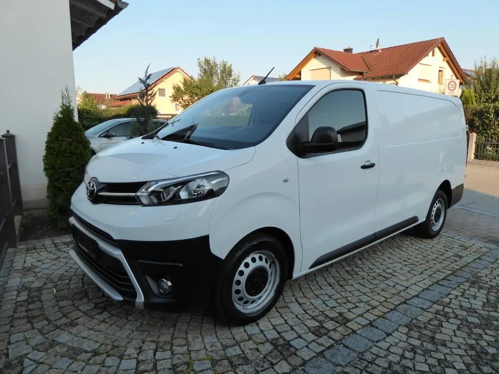 Photo 1 : Toyota Proace 2022 Diesel