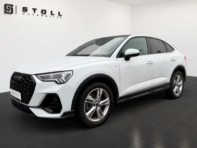 Photo 1 : Audi Q3 2024 Diesel