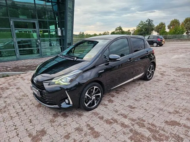 Photo 1 : Toyota Yaris 2019 Hybride