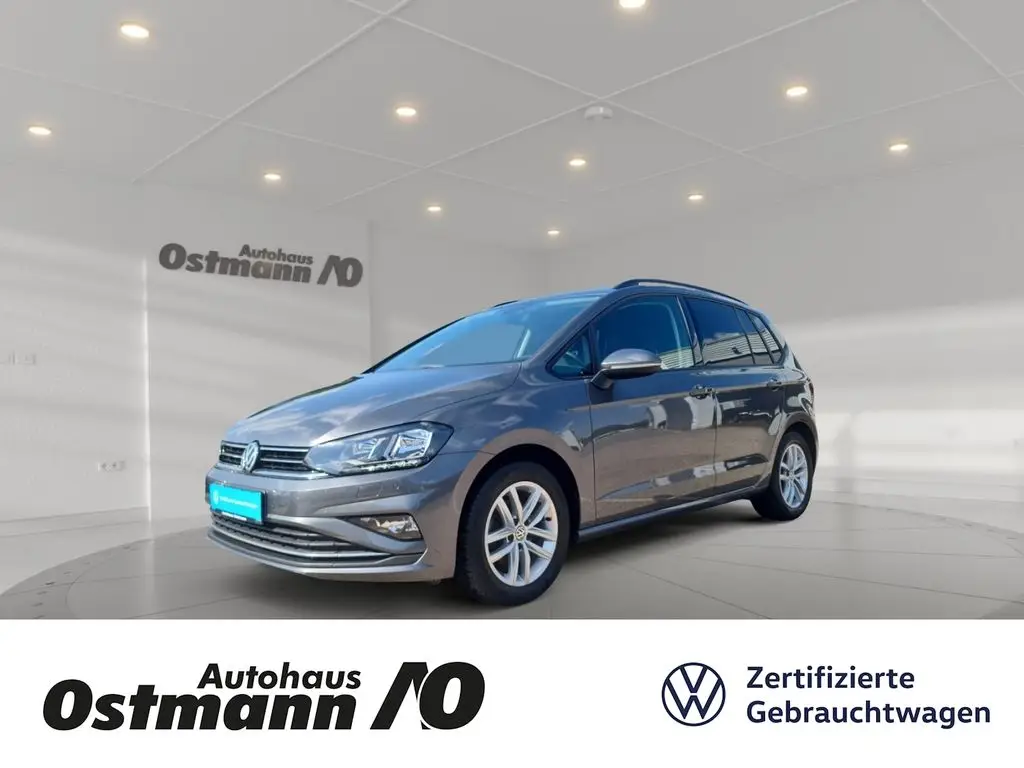 Photo 1 : Volkswagen Golf 2020 Essence