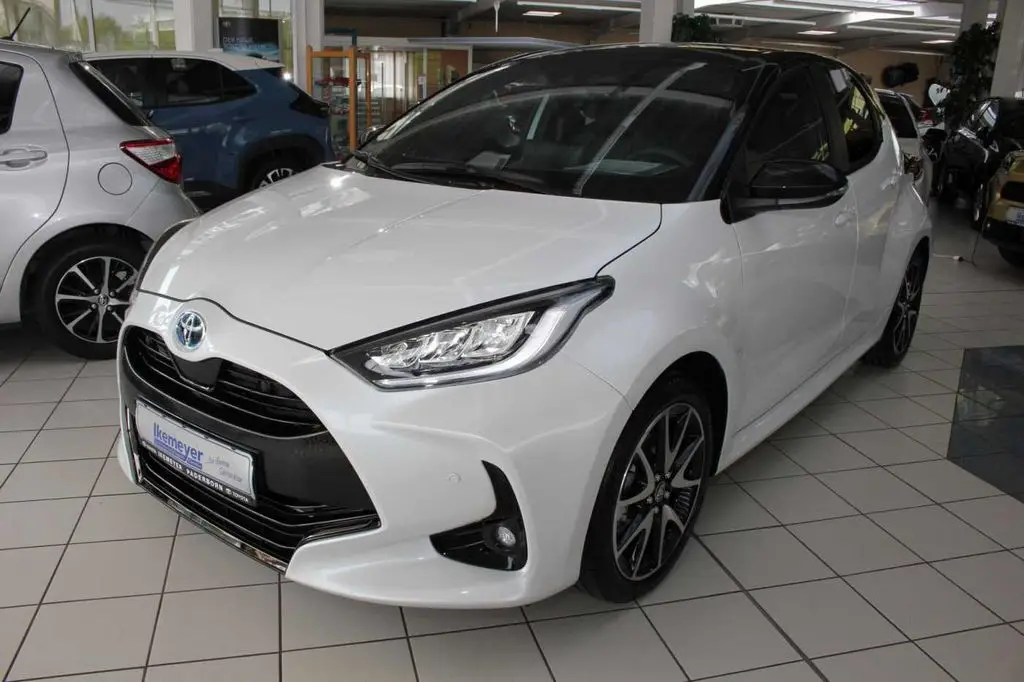 Photo 1 : Toyota Yaris 2021 Hybride