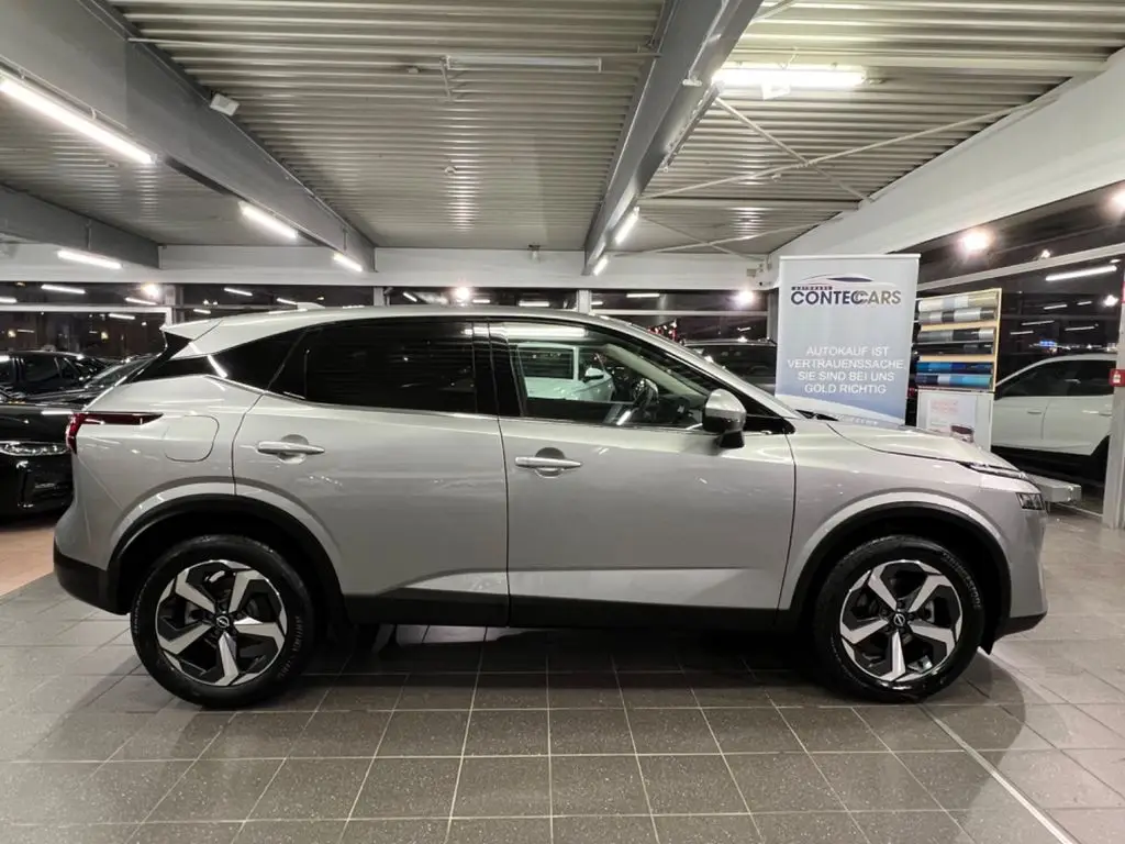 Photo 1 : Nissan Qashqai 2023 Petrol