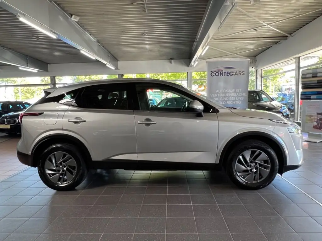 Photo 1 : Nissan Qashqai 2022 Essence