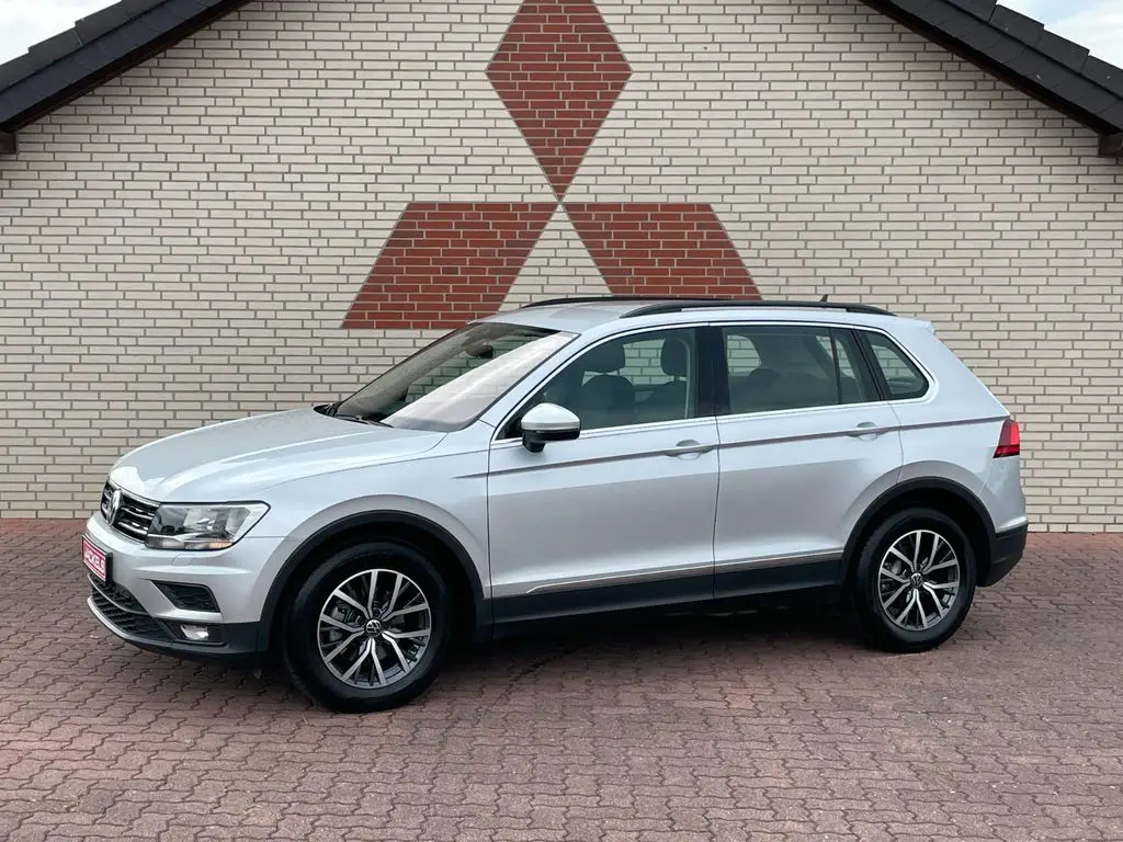 Photo 1 : Volkswagen Tiguan 2020 Petrol