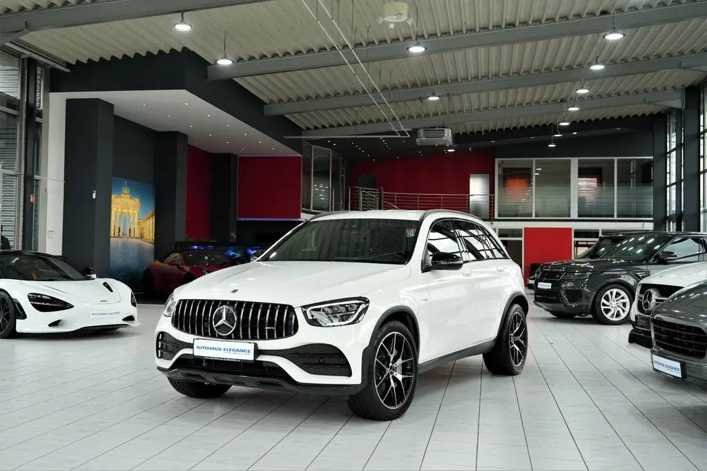 Photo 1 : Mercedes-benz Classe Glc 2020 Petrol