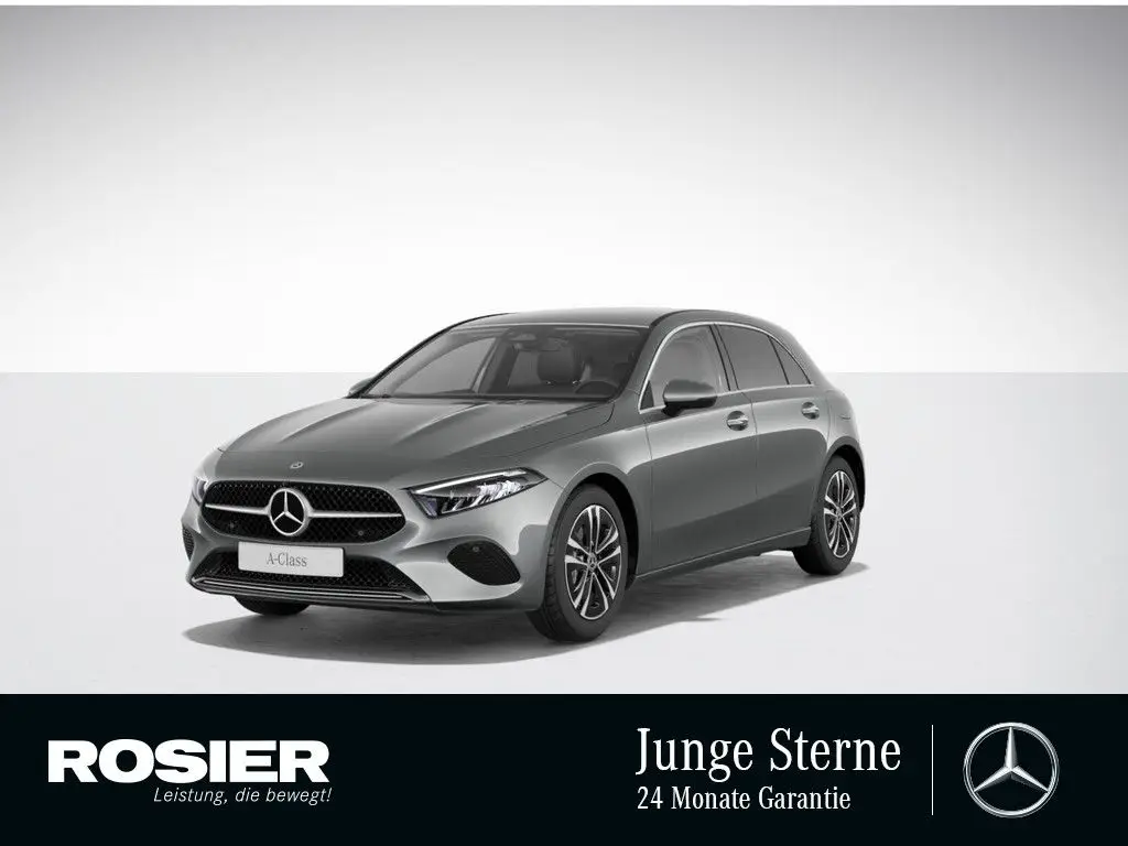 Photo 1 : Mercedes-benz Classe A 2023 Essence