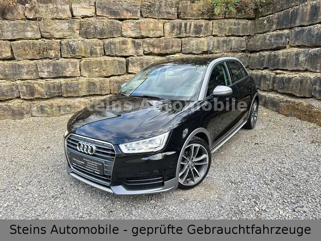 Photo 1 : Audi A1 2018 Petrol