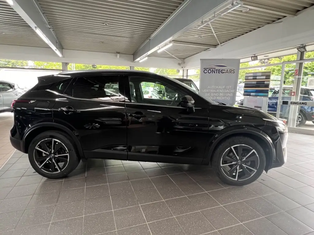 Photo 1 : Nissan Qashqai 2024 Petrol