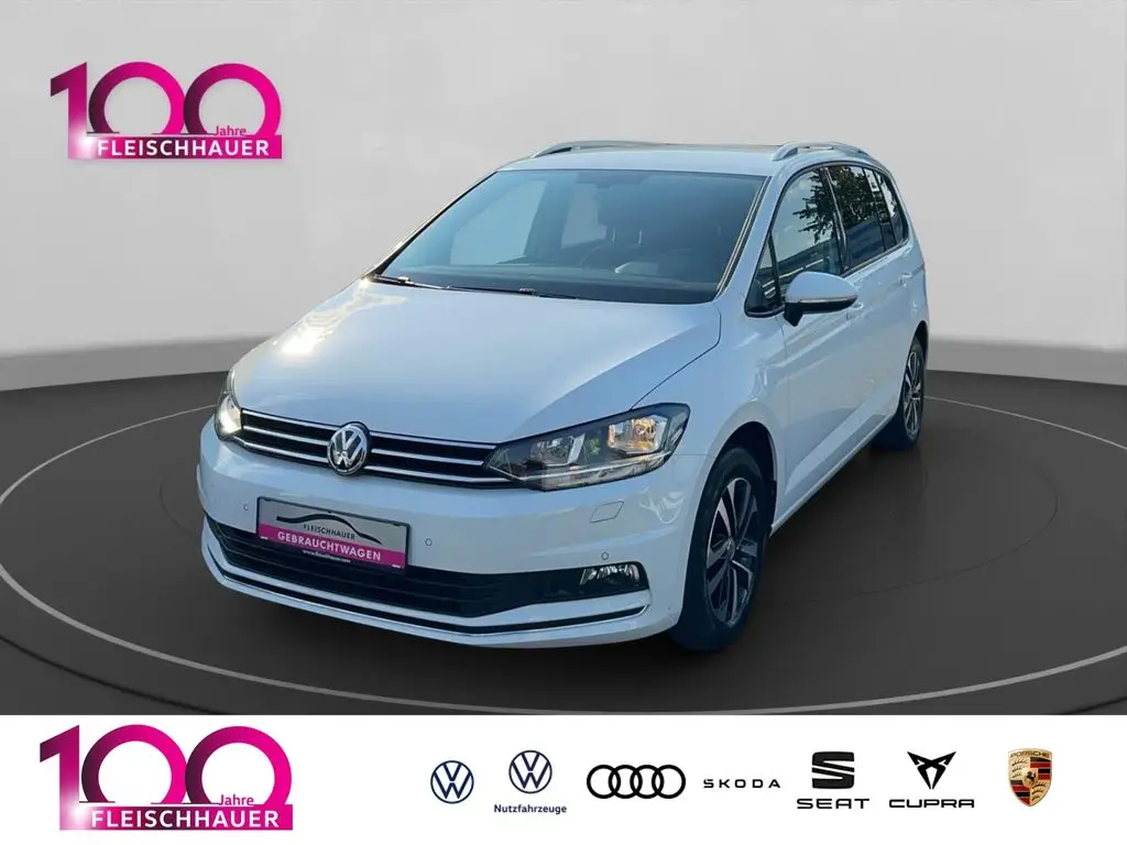 Photo 1 : Volkswagen Touran 2020 Essence