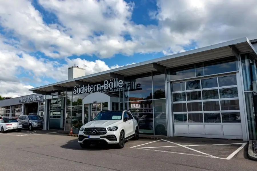 Photo 1 : Mercedes-benz Classe Glc 2024 Petrol