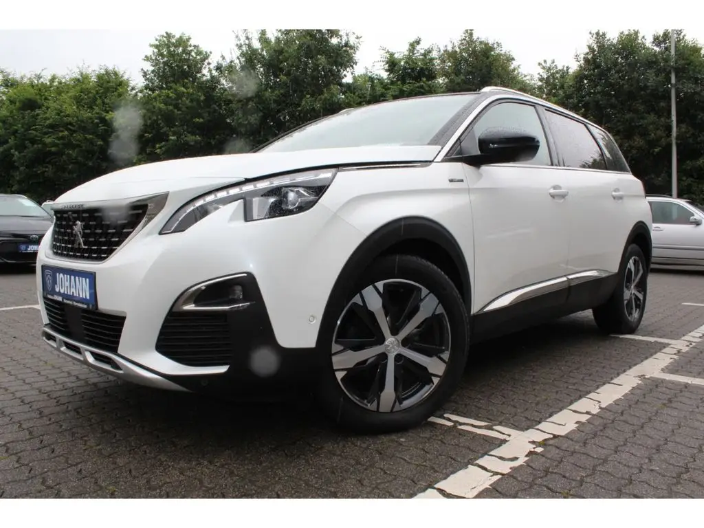 Photo 1 : Peugeot 5008 2017 Diesel