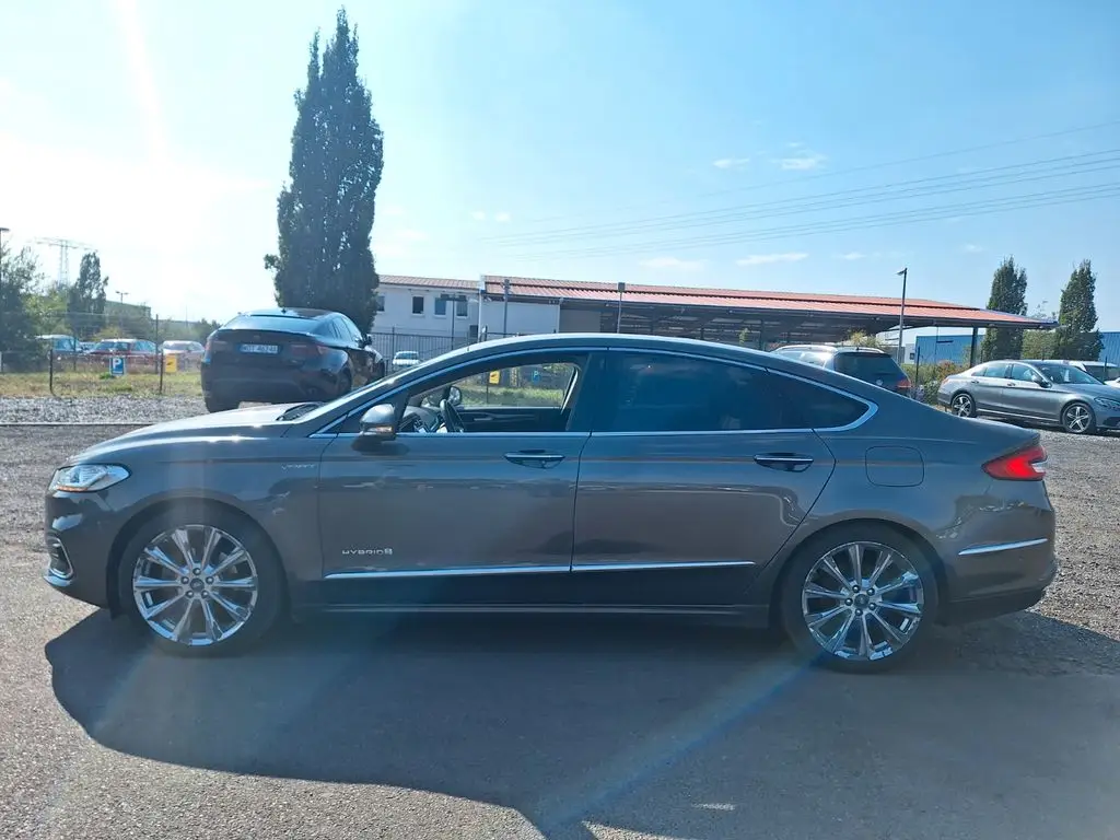 Photo 1 : Ford Mondeo 2019 Hybride