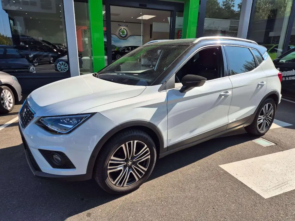 Photo 1 : Seat Arona 2020 Essence