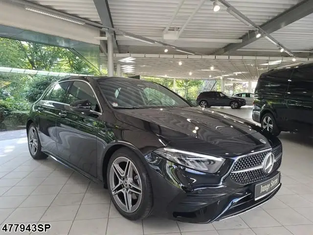 Photo 1 : Mercedes-benz Classe A 2023 Essence