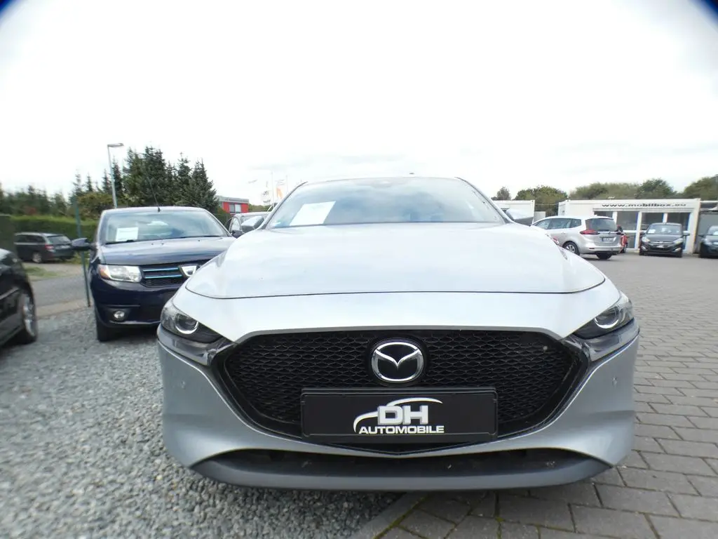 Photo 1 : Mazda 3 2019 Essence