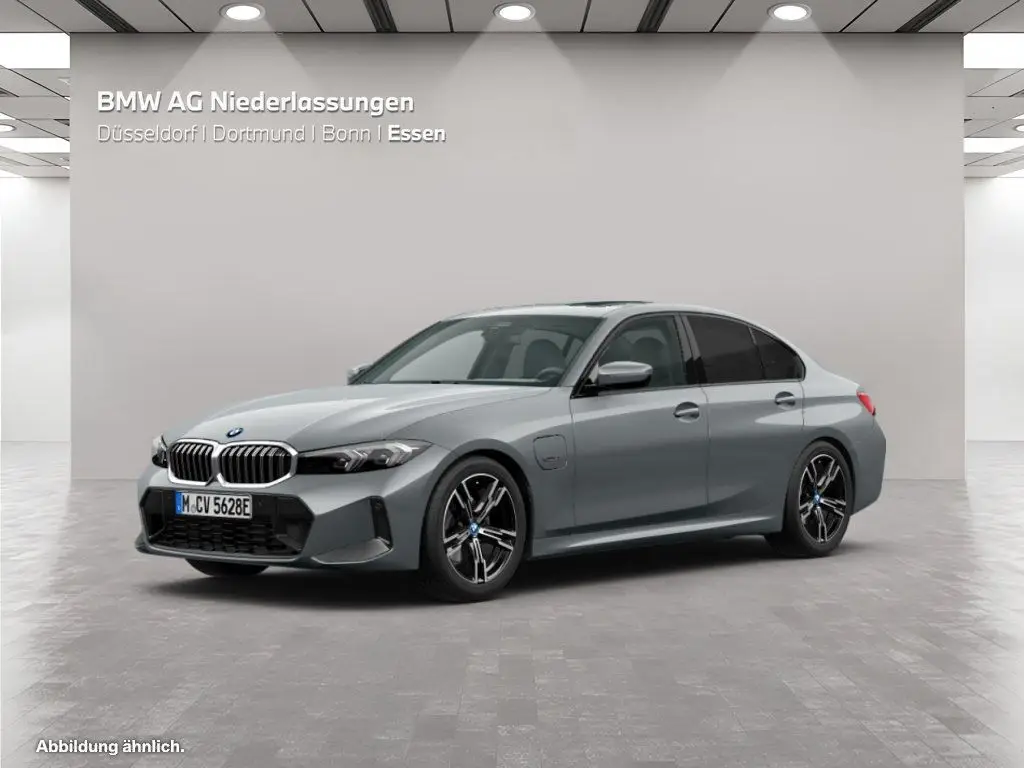 Photo 1 : Bmw Serie 3 2023 Hybrid