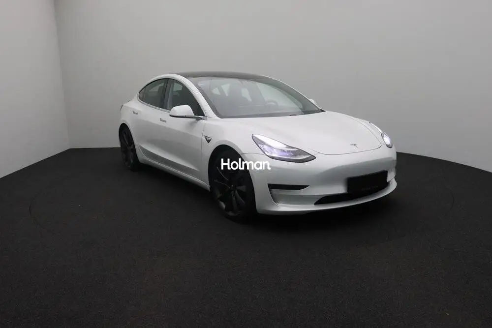 Photo 1 : Tesla Model 3 2020 Non renseigné