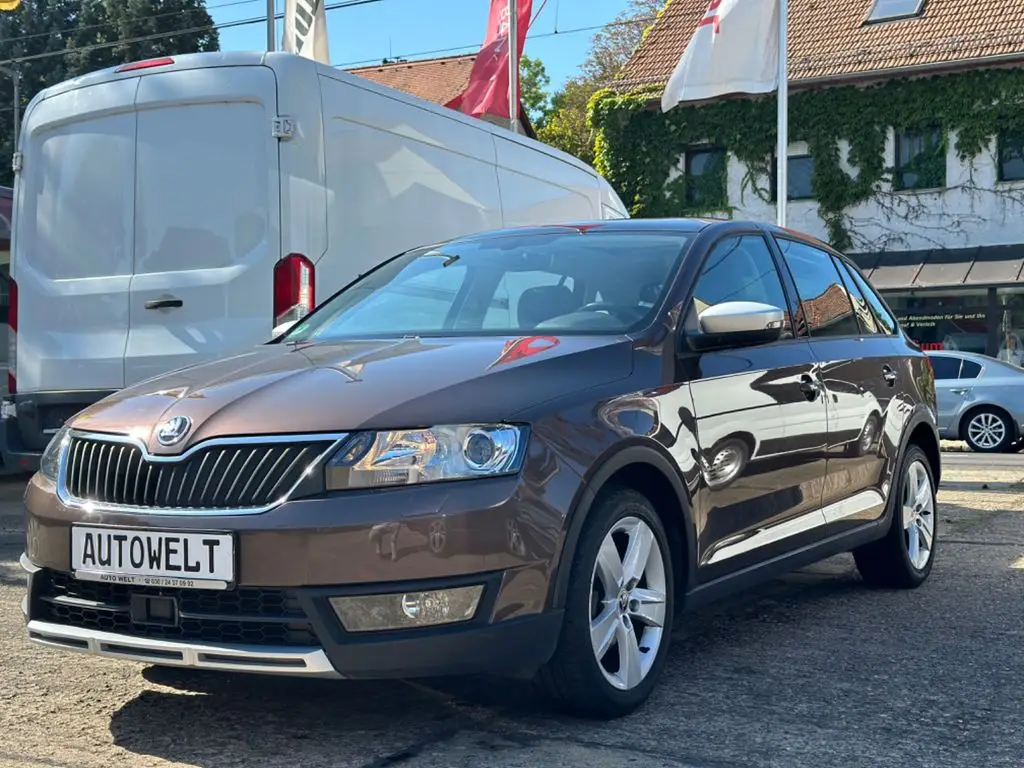 Photo 1 : Skoda Rapid 2016 Petrol