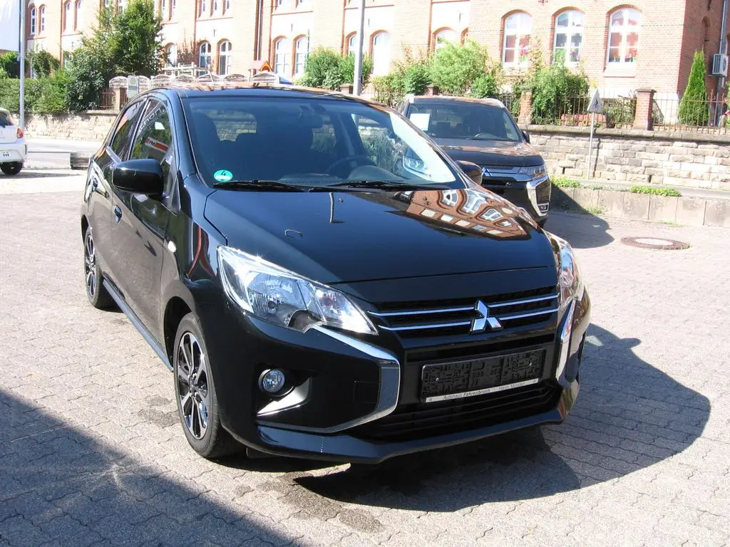 Photo 1 : Mitsubishi Space Star 2022 Petrol