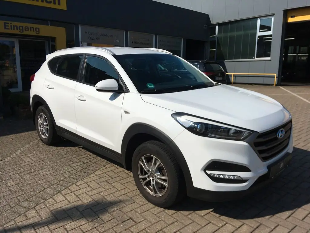 Photo 1 : Hyundai Tucson 2016 Petrol