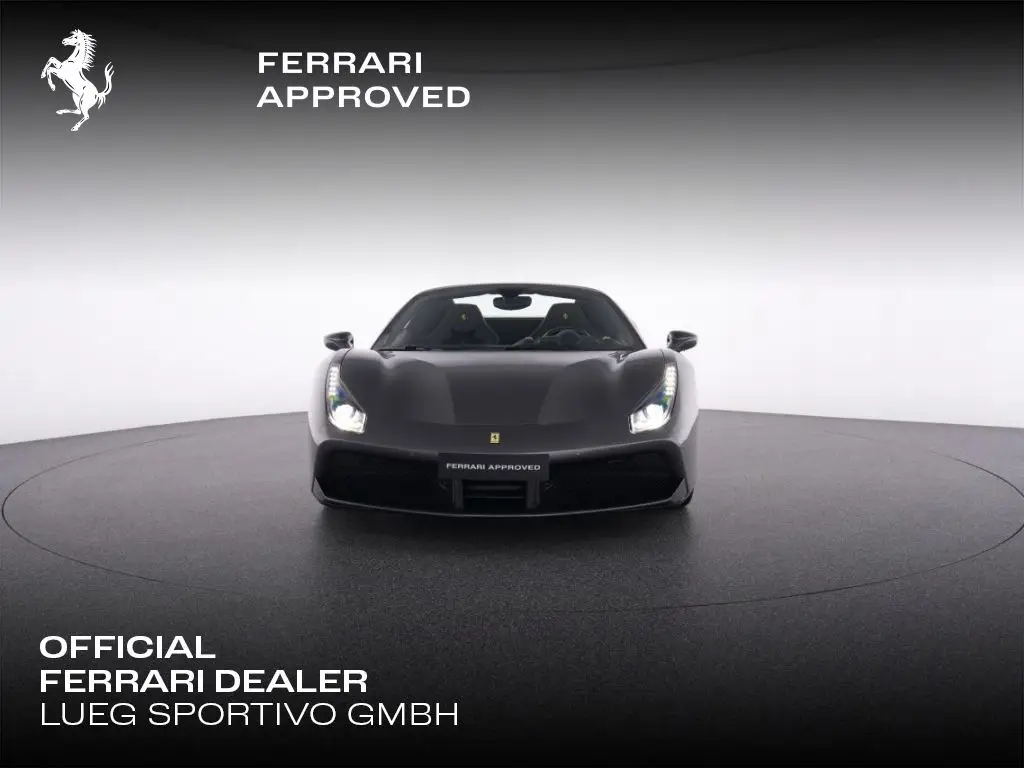 Photo 1 : Ferrari 488 2017 Petrol