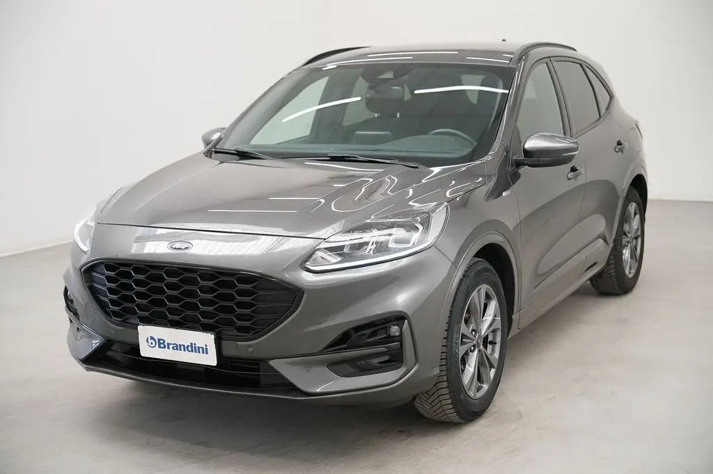 Photo 1 : Ford Kuga 2021 Essence